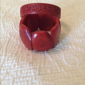 2 red bracelets, 1 bangle~1 stretchy bead